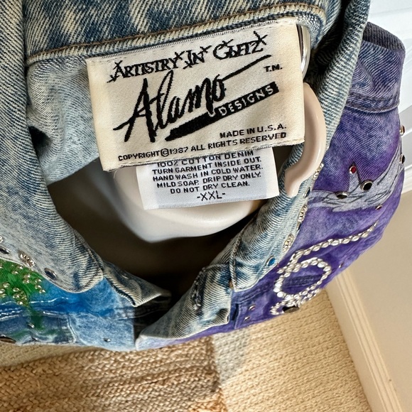 Tony Alamo jacket (Los Angeles) original. Never been used. - Picture 4 of 13